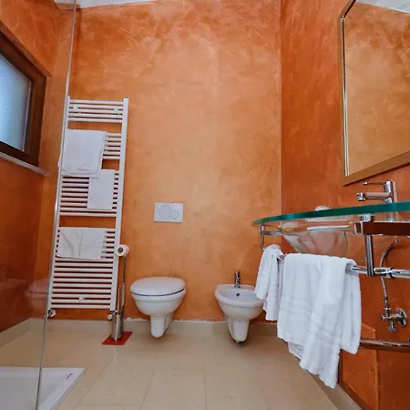 Tenuta Variselle Roppolo