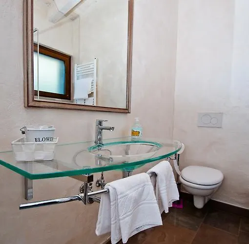 Tenuta Variselle Roppolo